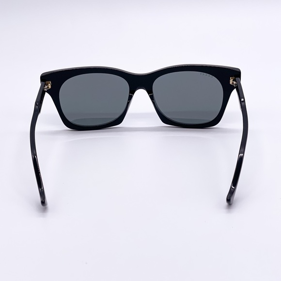 NEW GUCCI WOMEN BLACK SUNGLASSES - Picture 7 of 11